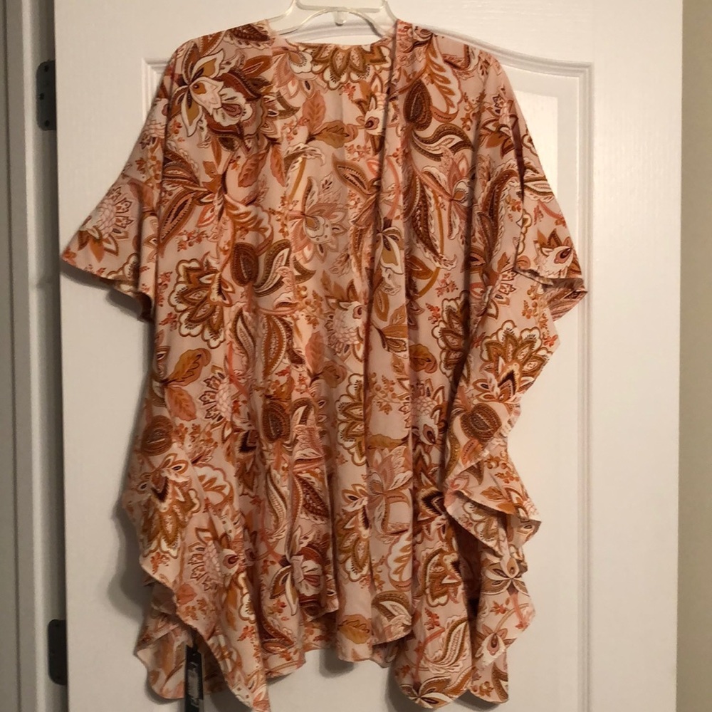 Justin&Taylor Floral Kimono